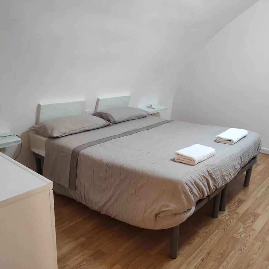 Residenza L'Orologio Hotel Bernalda Buitenkant foto